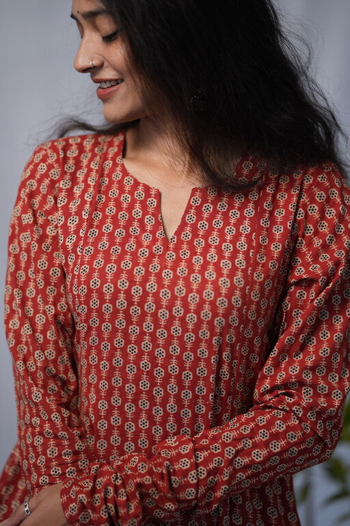 Trisha Bagru Cotton Red Chudi Sleeves Kali Kurta