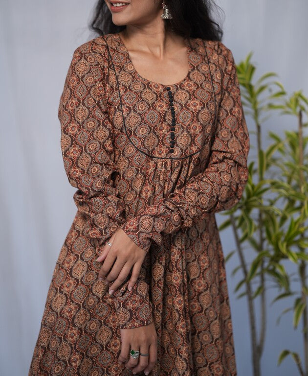 Kavya Cotton Brown Chudi Sleeves Aline Kurta