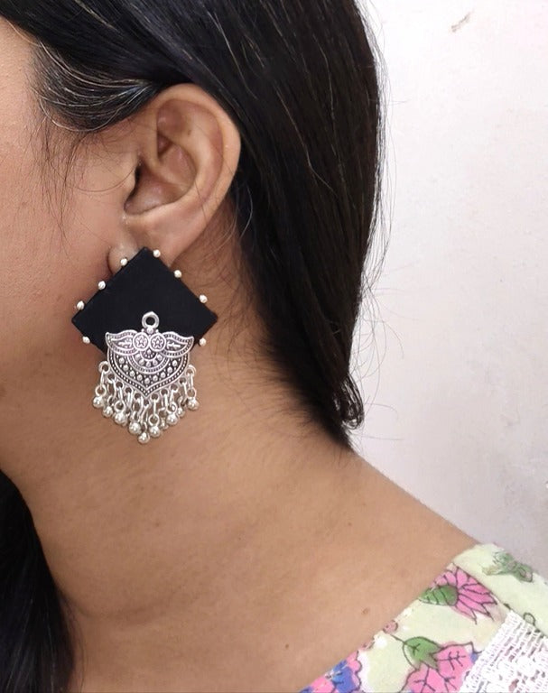 Mila Black Fabric Earrings