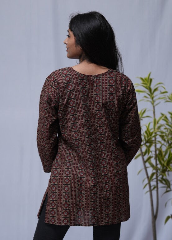 Rati Cotton Brown Straight Short Top Kurti