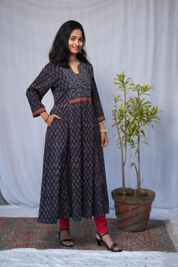 Amvi Ajrakh Blue Kali Kurta